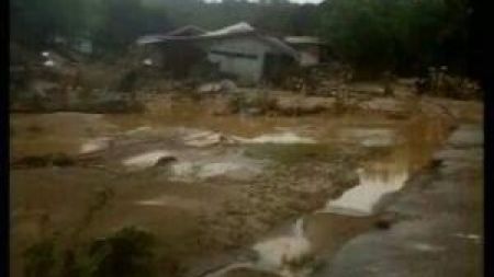 Deslizamiento de tierra e inundaciones